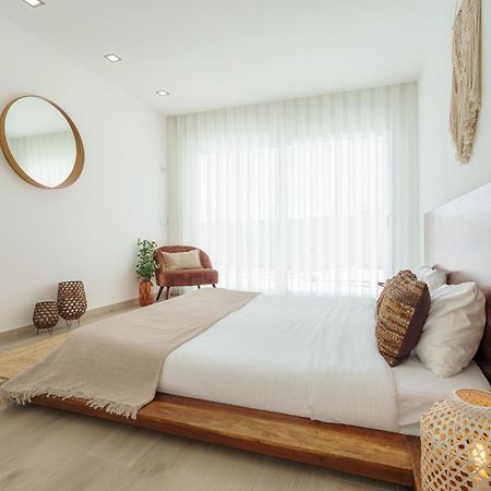 Beach Villa With Ocean View Лорінян Екстер'єр фото